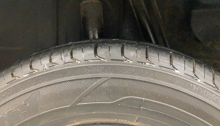 2019 Renault Kwid CLIMBER 1.0, Petrol, Manual, 89,020 km, Right Rear Tyre Tread