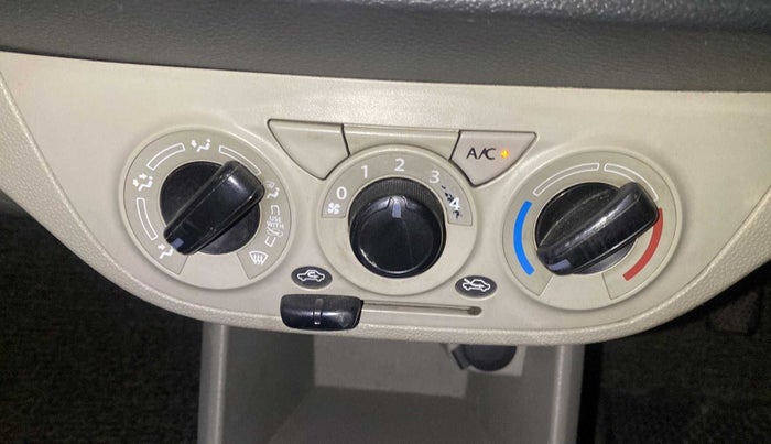2016 Maruti Alto K10 VXI, CNG, Manual, 29,034 km, AC Unit - Directional switch has minor damage