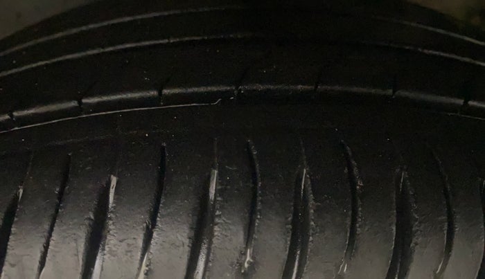 2024 KIA SONET GTX PLUS 1.0 TURBO PETROL DCT, Petrol, Automatic, 22,145 km, Left Front Tyre Tread