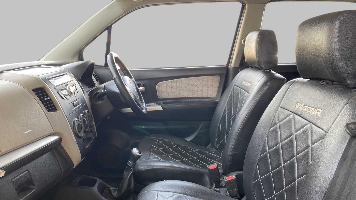 2016 Maruti Wagon R 1.0 VXI, Petrol, Manual, 41,116 km, Right Side Front Door Cabin