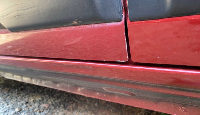2017 Renault Kwid RXL, Petrol, Manual, 49,999 km, Left running board - Minor scratches