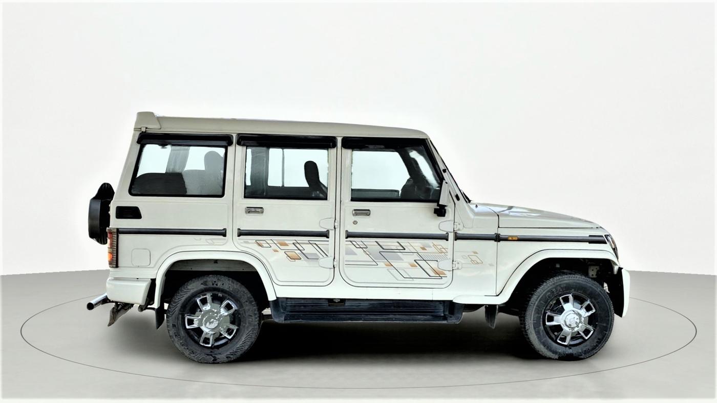 2020 Mahindra Bolero POWER PLUS ZLX, Diesel, Manual, 47,559 km, Right Side View