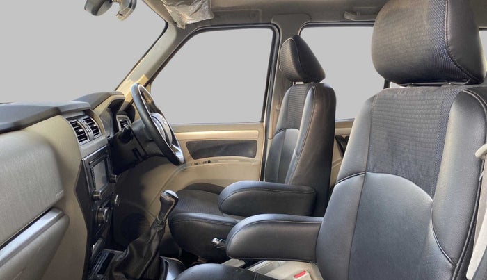 2017 Mahindra Scorpio S11 2WD, Diesel, Manual, 56,832 km, Dashboard