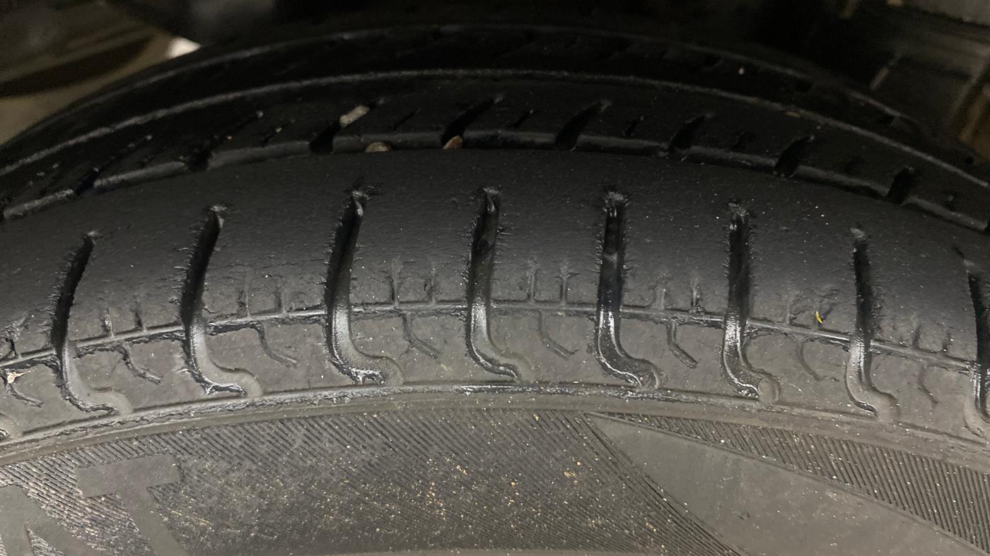 2018 Hyundai Eon MAGNA +, Petrol, Manual, 66,201 km, Left Rear Tyre Tread