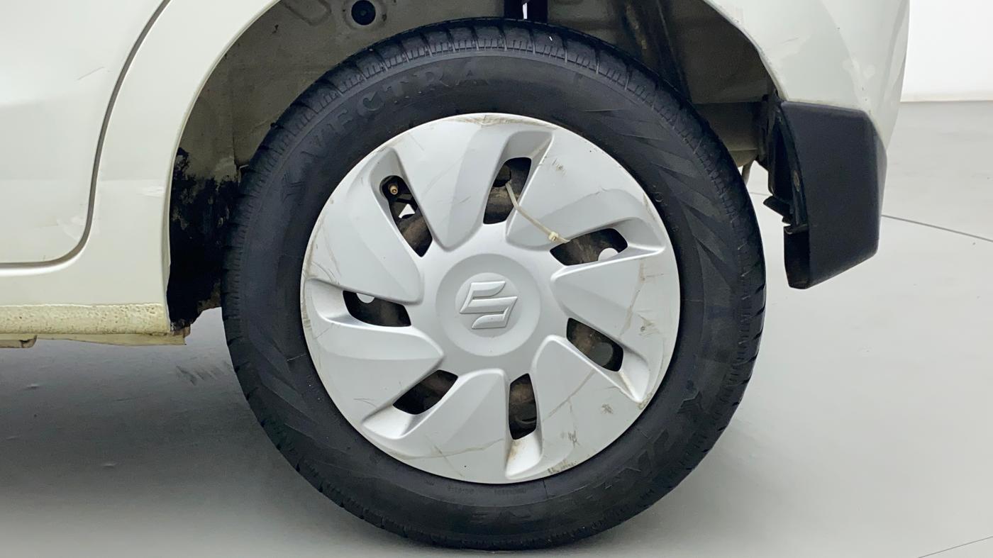 2014 Maruti Celerio VXI, Petrol, Manual, 67,282 km, Left Rear Wheel
