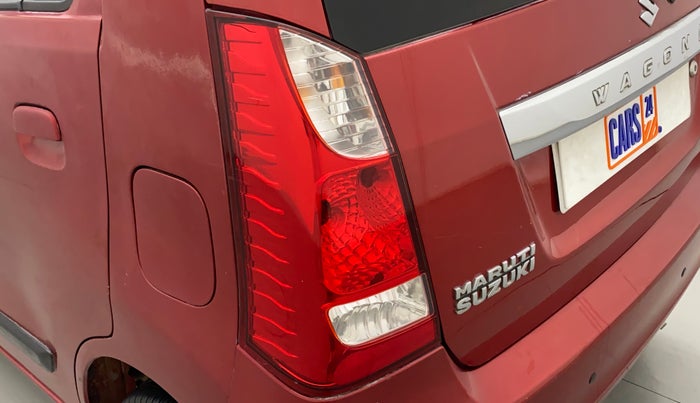 2015 Maruti Wagon R 1.0 VXI, Petrol, Manual, 73,805 km, Left tail light - Minor scratches