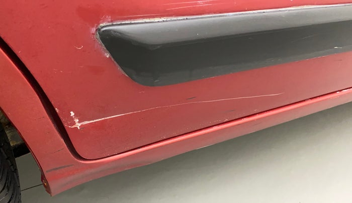 2015 Maruti Wagon R 1.0 VXI, Petrol, Manual, 73,805 km, Right rear door - Slightly dented