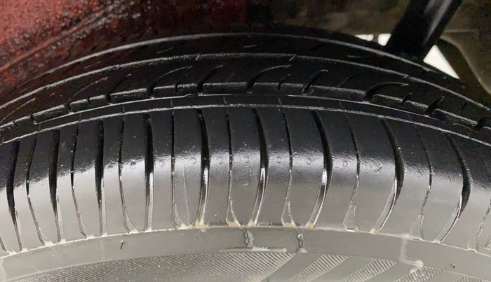 2015 Maruti Wagon R 1.0 VXI, Petrol, Manual, 73,805 km, Left Rear Tyre Tread