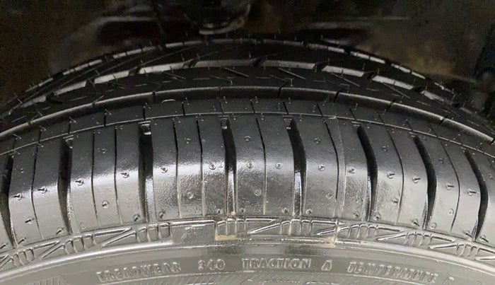 2015 Maruti Wagon R 1.0 VXI, Petrol, Manual, 73,805 km, Right Front Tyre Tread