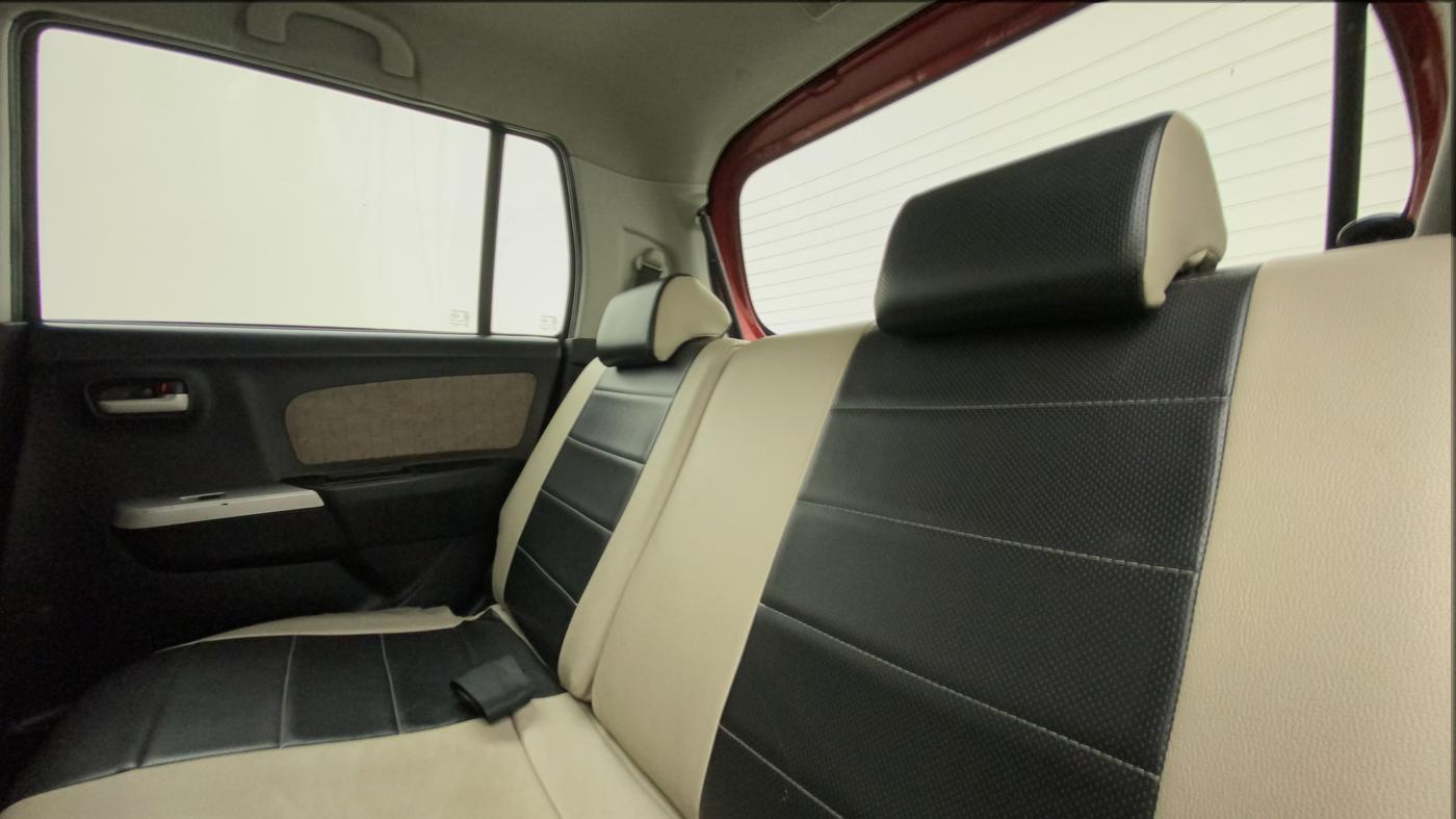 2015 Maruti Wagon R 1.0 VXI, Petrol, Manual, 73,805 km, Right Side Rear Door Cabin