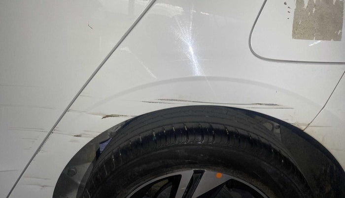 2021 Hyundai NEW I20 ASTA (O) 1.2 MT, Petrol, Manual, 16,455 km, Left quarter panel - Slightly dented
