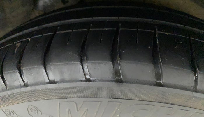 2015 Hyundai i10 SPORTZ 1.1, Petrol, Manual, 76,153 km, Left Rear Tyre Tread