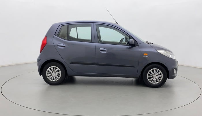 2015 Hyundai i10 SPORTZ 1.1, Petrol, Manual, 76,153 km, Right Side View