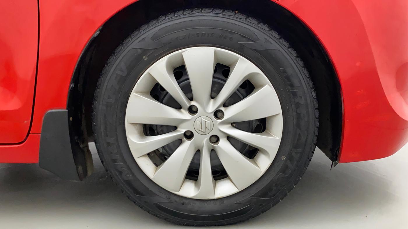 2016 Maruti Baleno DELTA PETROL 1.2, Petrol, Manual, 87,367 km, Right Front Wheel