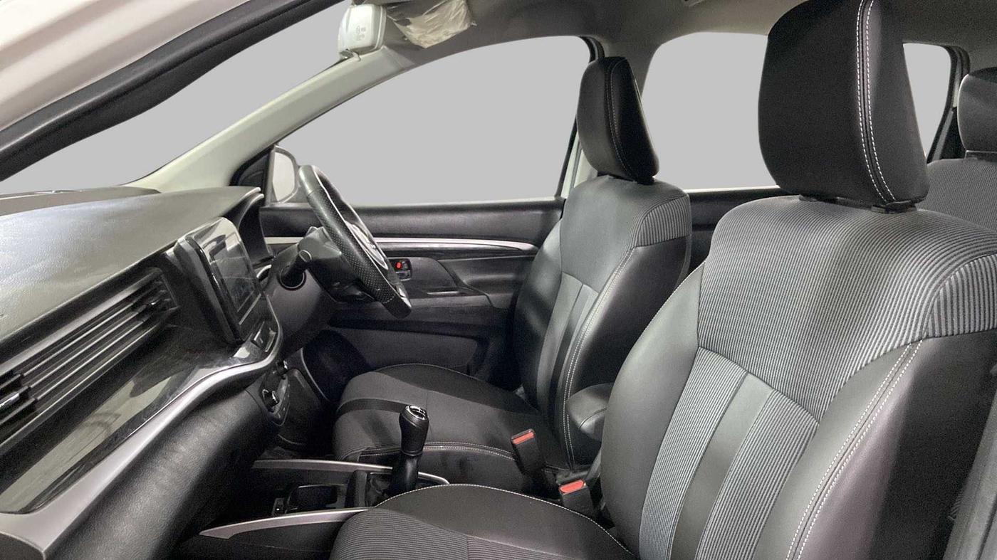 2022 Maruti XL6 ZETA MT, Petrol, Manual, 14,552 km, Right Side Front Door Cabin