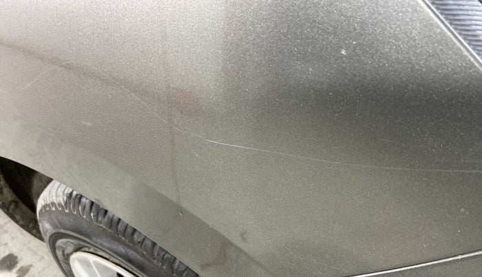 2022 Maruti Ertiga VXI CNG, CNG, Manual, 16,258 km, Right fender - Minor scratches