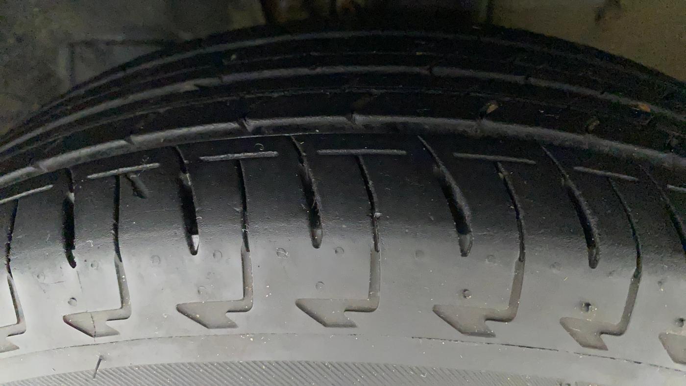 2022 Maruti Celerio VXI CNG, CNG, Manual, 5,871 km, Left Front Tyre Tread