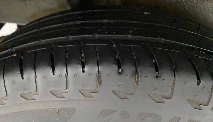 2022 Maruti Celerio VXI CNG, CNG, Manual, 5,871 km, Right Rear Tyre Tread