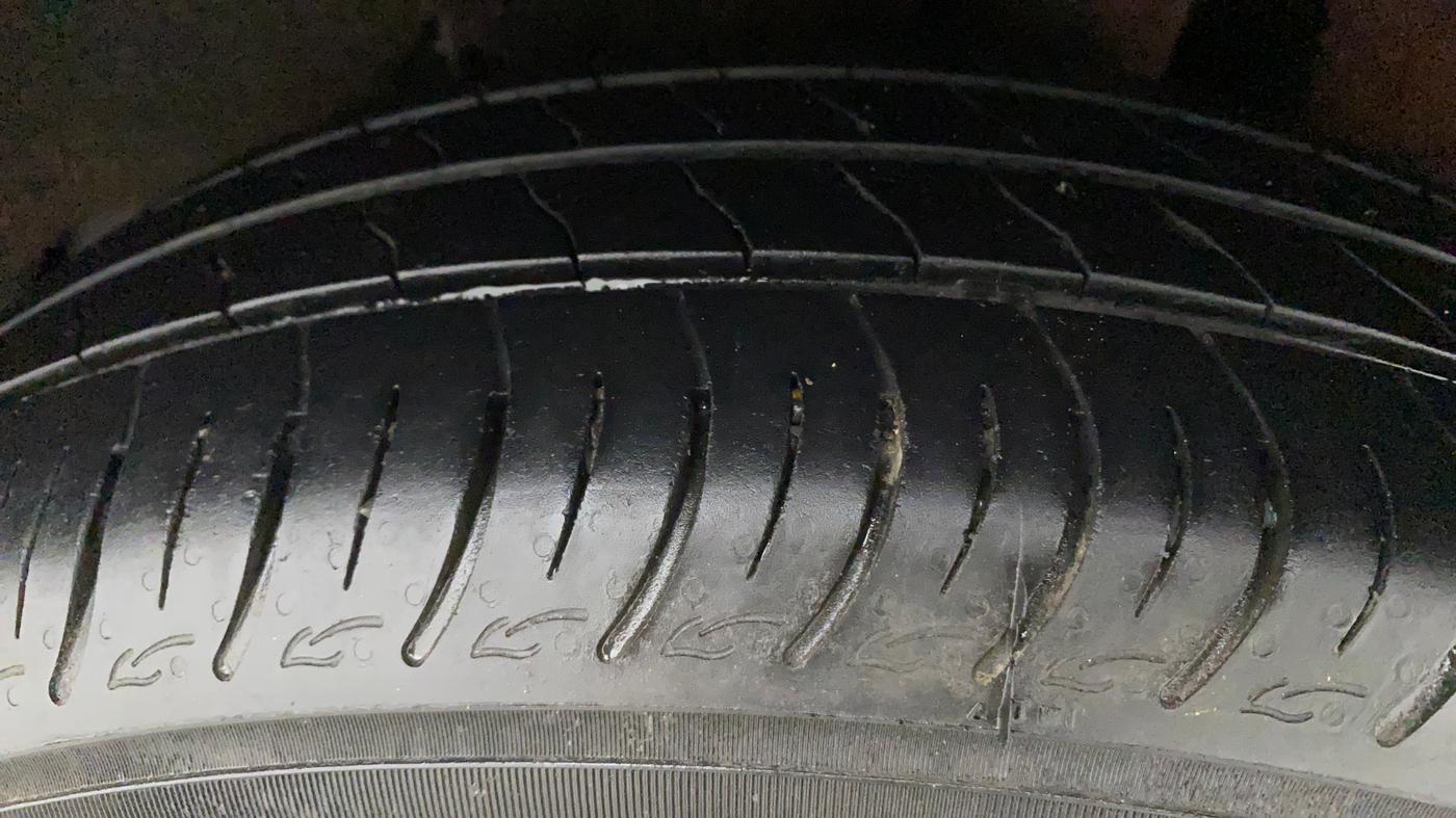 2017 Maruti Baleno DELTA PETROL 1.2, Petrol, Manual, 46,754 km, Left Rear Tyre Tread