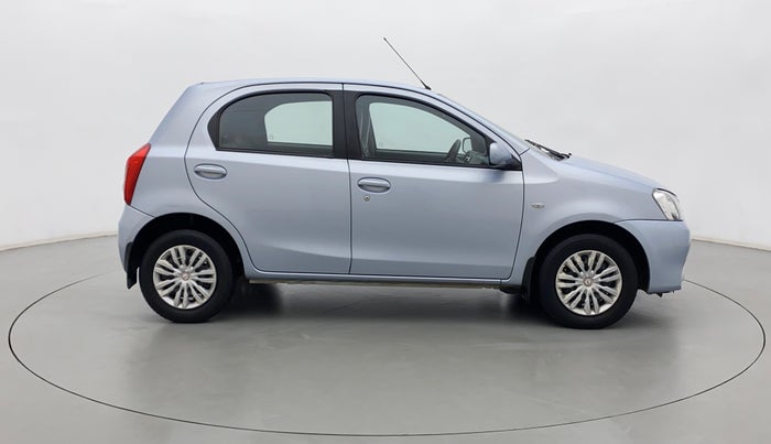 2013 Toyota Etios Liva GD, Diesel, Manual, 60,588 km, Right Side View