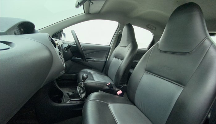 2013 Toyota Etios Liva GD, Diesel, Manual, 60,588 km, Right Side Front Door Cabin