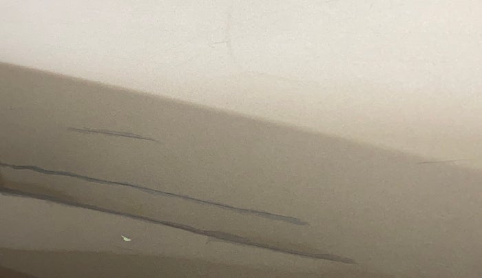2018 Maruti Dzire VXI, Petrol, Manual, 71,165 km, Right rear door - Minor scratches