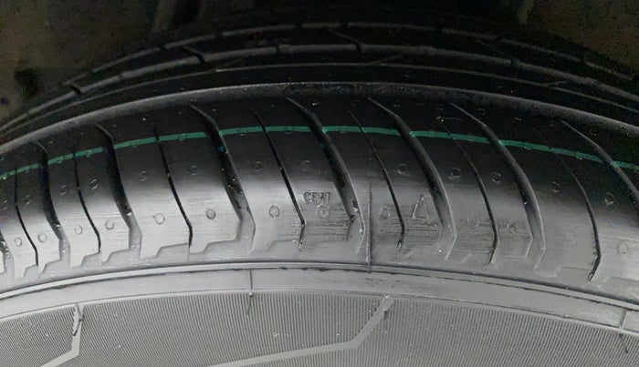 2017 Honda WR-V 1.5L I-DTEC VX MT, Diesel, Manual, 67,013 km, Left Rear Tyre Tread
