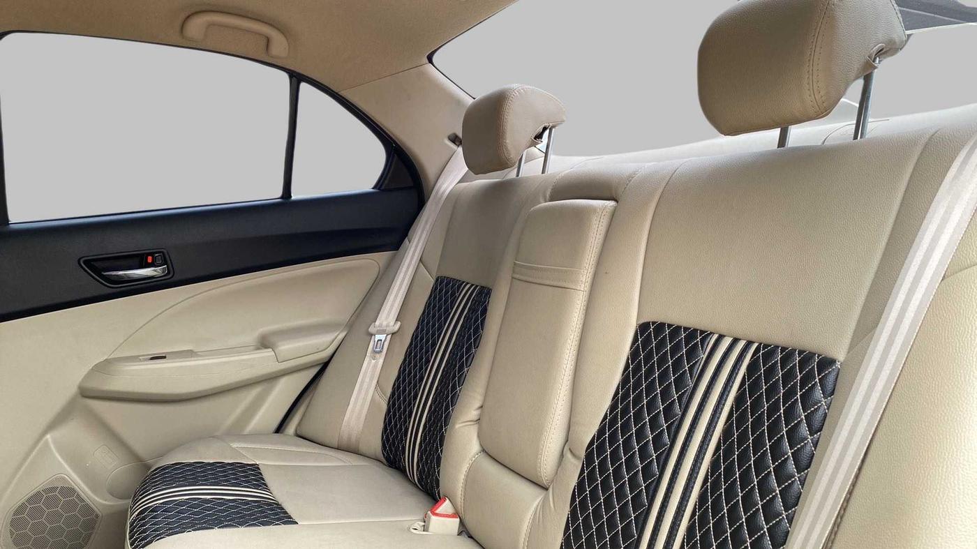 2022 Maruti Dzire VXI, Petrol, Manual, 10,687 km, Right Side Rear Door Cabin