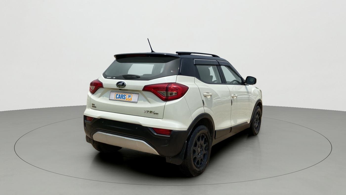 2020 Mahindra XUV300 W8 1.5 DIESEL AMT, Diesel, Automatic, 64,792 km, Right Back Diagonal
