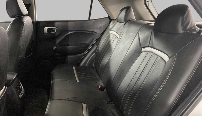 2020 Hyundai VENUE S 1.2, Petrol, Manual, 27,058 km, Right Side Rear Door Cabin
