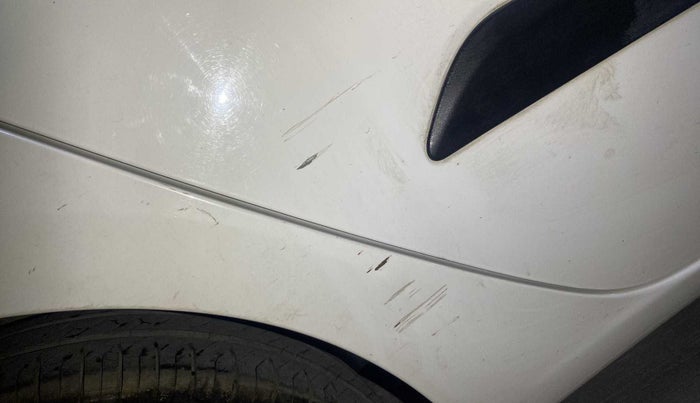 2016 Hyundai i10 MAGNA 1.1, Petrol, Manual, 41,023 km, Right quarter panel - Minor scratches