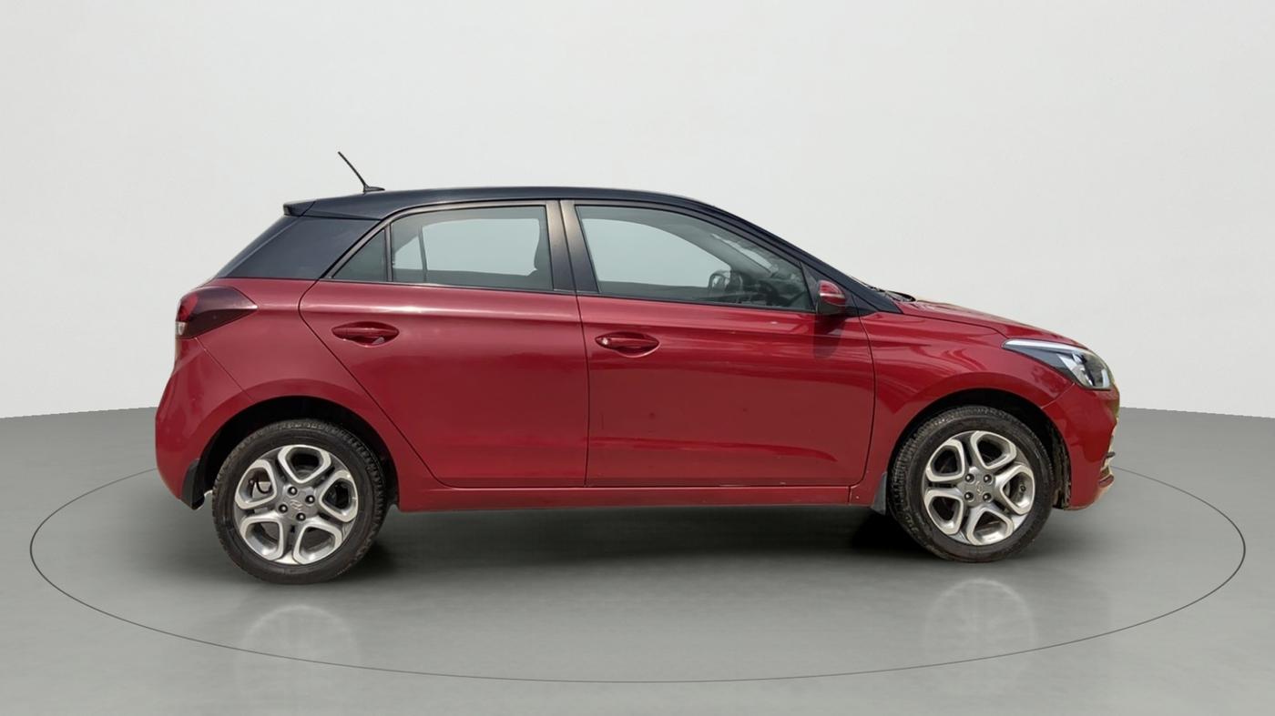 2018 Hyundai Elite i20 ASTA 1.4 CRDI DUAL TONE, Diesel, Manual, 36,593 km, Right Side View