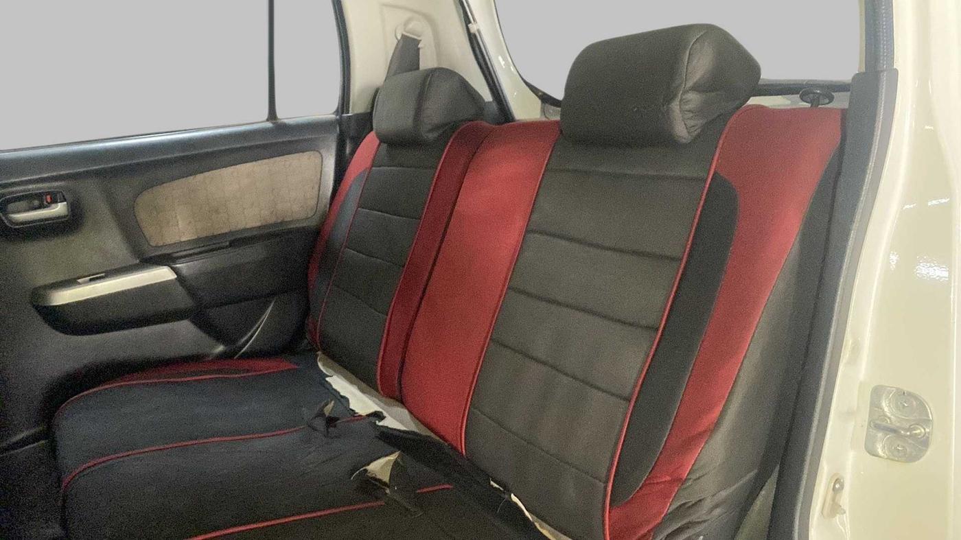 2015 Maruti Wagon R 1.0 VXI, Petrol, Manual, 57,441 km, Right Side Rear Door Cabin