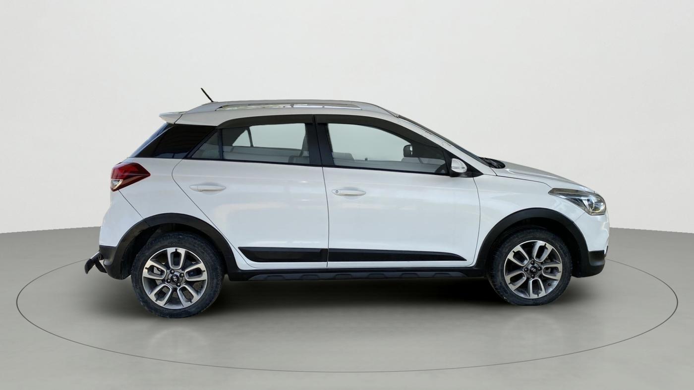 2016 Hyundai i20 Active 1.2 S, Petrol, Manual, 9,981 km, Right Side View