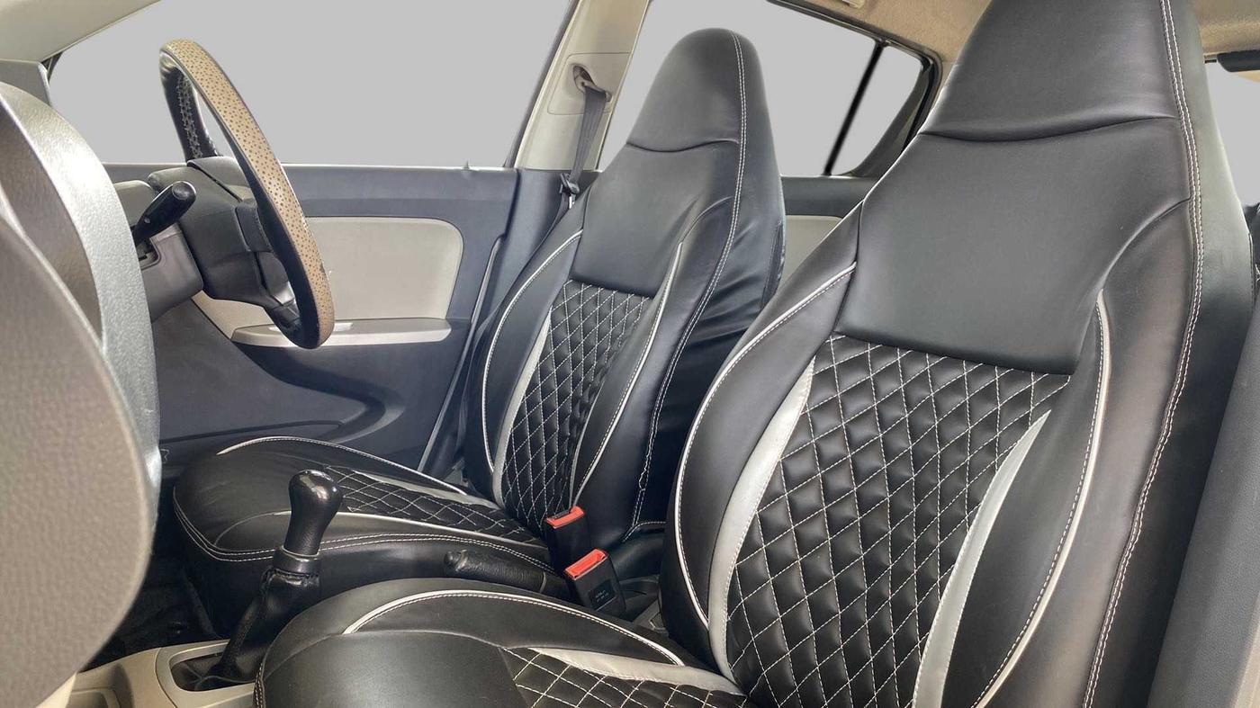 2015 Maruti Alto K10 VXI, Petrol, Manual, 98,101 km, Right Side Front Door Cabin