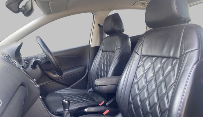 2019 Volkswagen Polo HIGHLINE PLUS 1.0, Petrol, Manual, 29,363 km, Right Side Front Door Cabin
