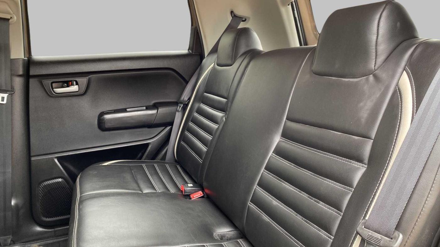 2022 Maruti New Wagon-R VXI CNG 1.0, CNG, Manual, 9,584 km, Right Side Rear Door Cabin