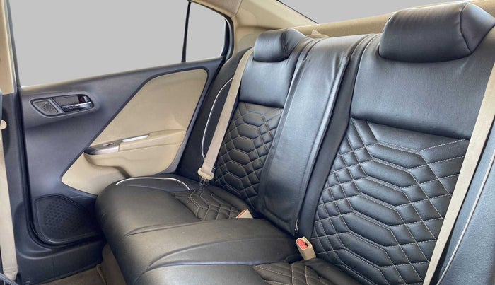 2016 Honda City 1.5L I-VTEC V MT, Petrol, Manual, 66,638 km, Right Side Rear Door Cabin