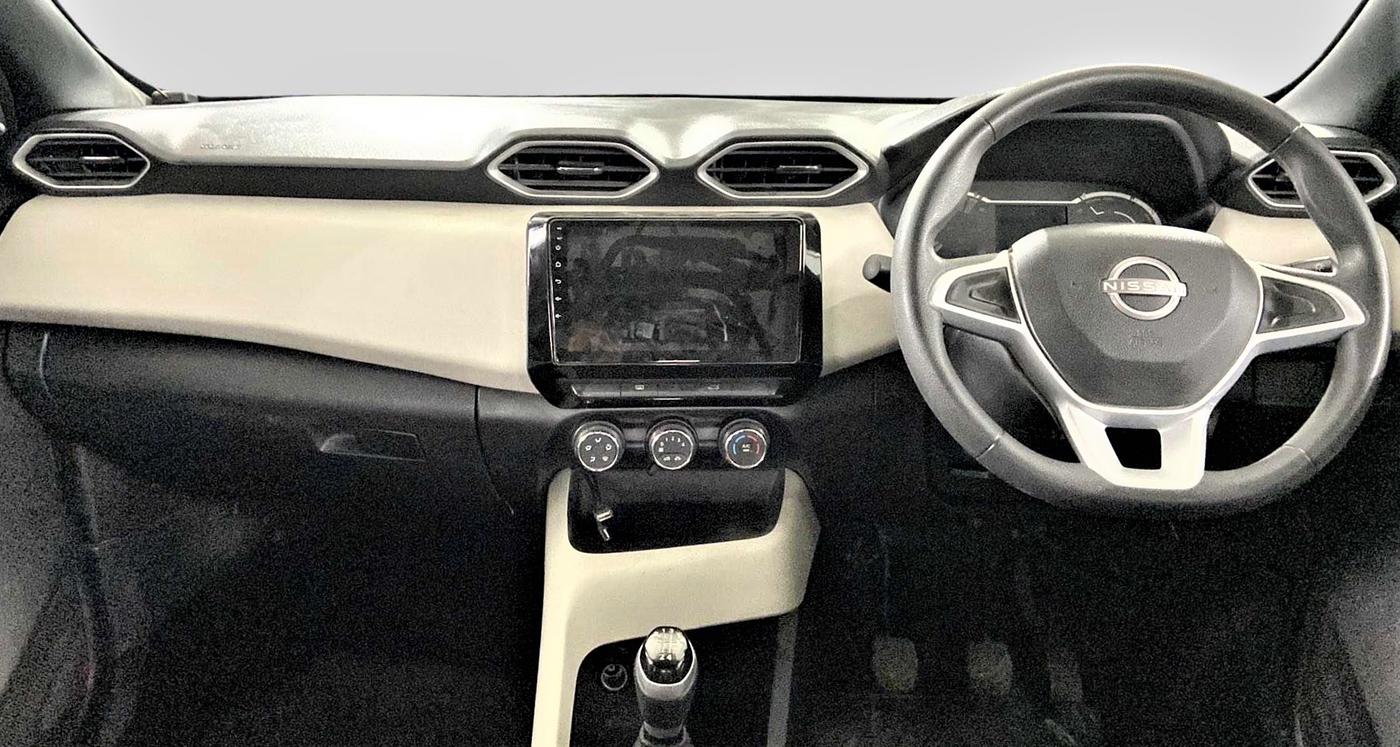 2022 Nissan MAGNITE XE, Petrol, Manual, 10,179 km, Dashboard