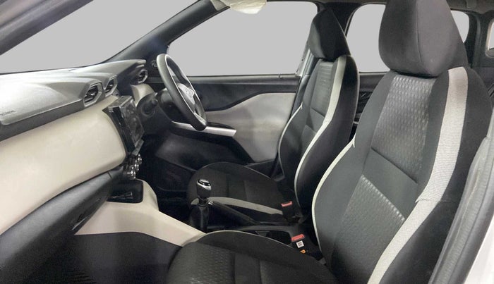 2022 Nissan MAGNITE XE, Petrol, Manual, 10,179 km, Right Side Front Door Cabin