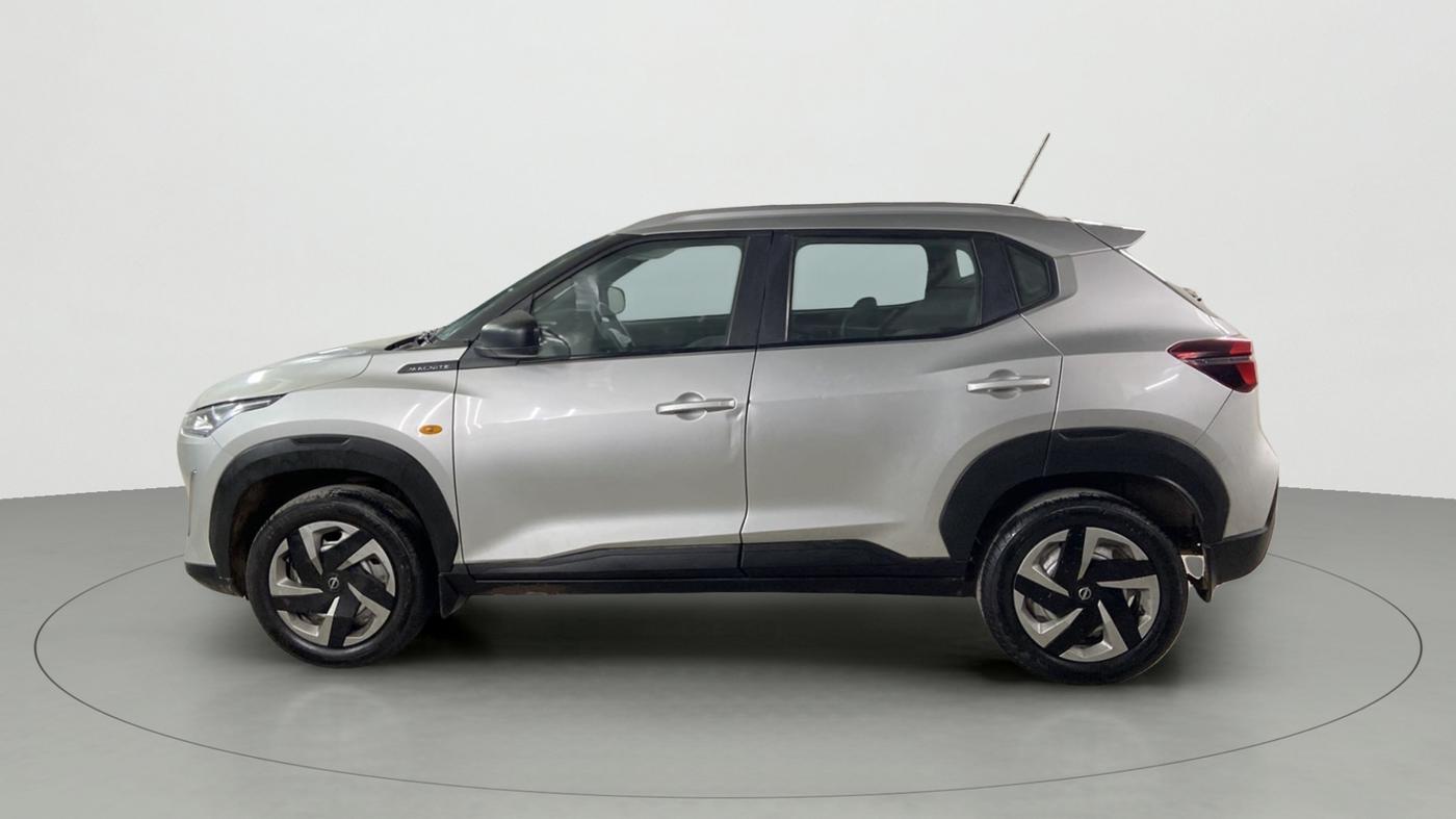 2022 Nissan MAGNITE XE, Petrol, Manual, 10,179 km, Left Side