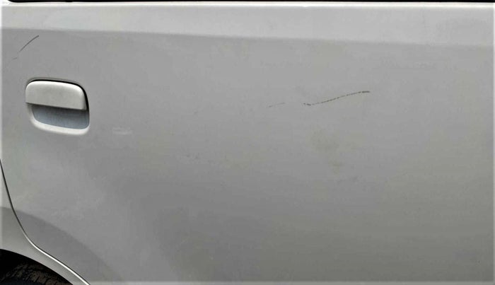 2018 Maruti Wagon R 1.0 VXI, Petrol, Manual, 30,817 km, Right rear door - Minor scratches