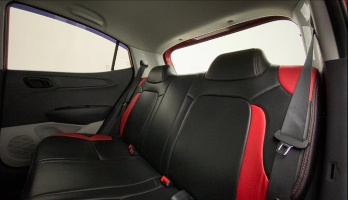 2020 Hyundai GRAND I10 NIOS MAGNA CORPORATE EDITION AMT 1.2 KAPPA VTVT, Petrol, Automatic, 7,715 km, Right Side Rear Door Cabin