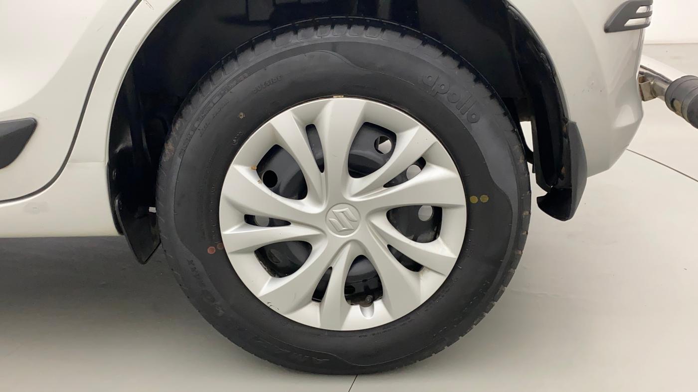 2020 Maruti Swift VXI, Petrol, Manual, 16,859 km, Left Rear Wheel