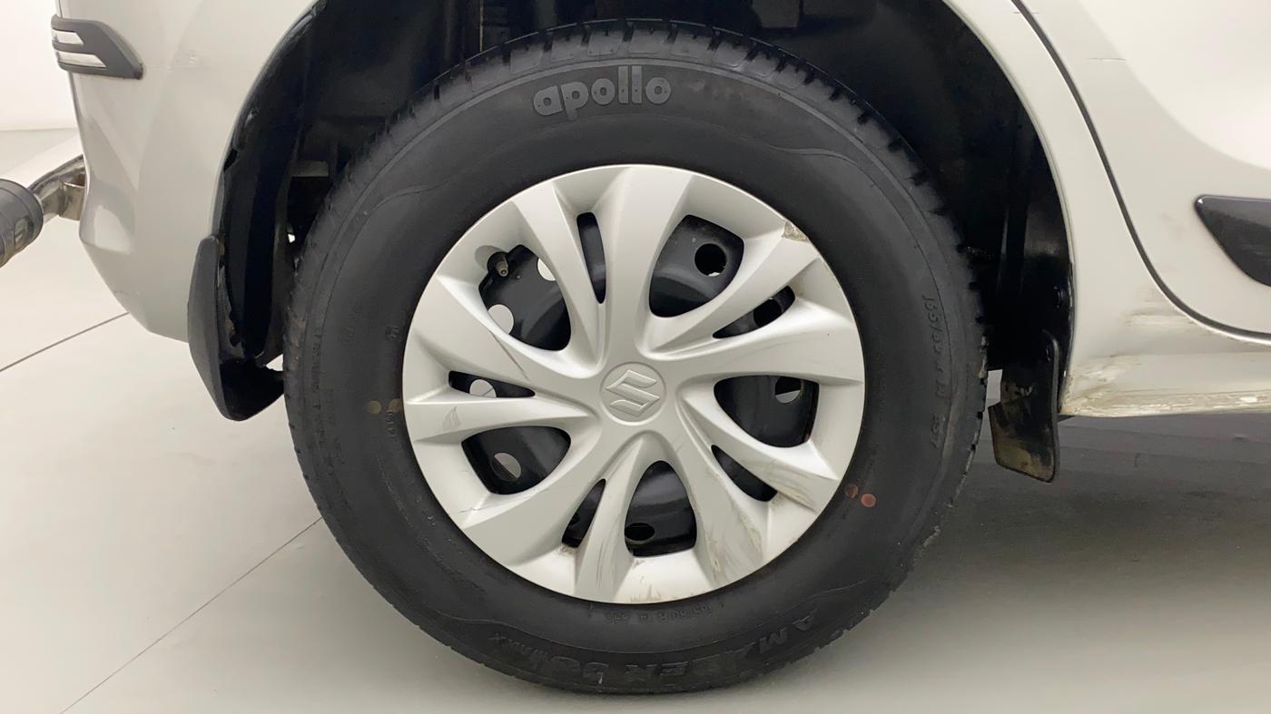 2020 Maruti Swift VXI, Petrol, Manual, 16,859 km, Right Rear Wheel