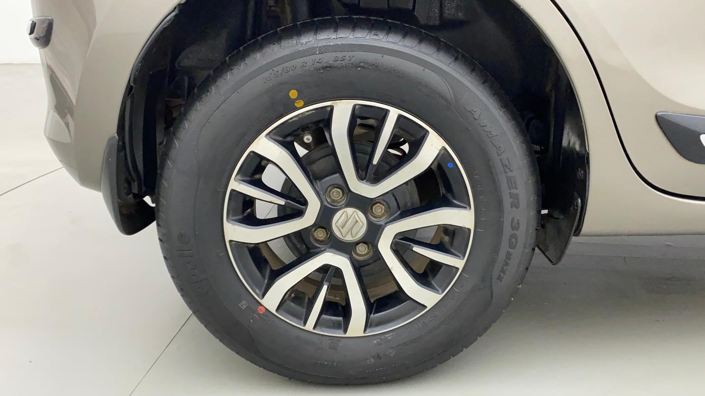 2021 Maruti Swift VXI, Petrol, Manual, 42,481 km, Right Rear Wheel