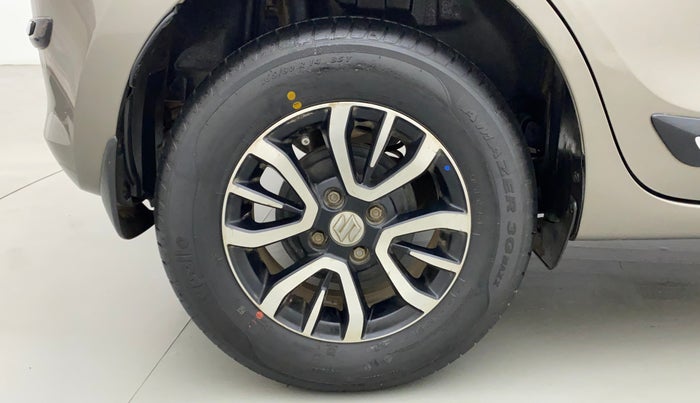 2021 Maruti Swift VXI, Petrol, Manual, 42,481 km, Right Rear Wheel