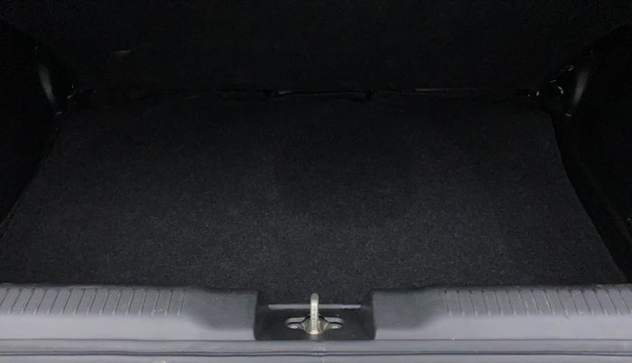 2021 Maruti Swift VXI, Petrol, Manual, 42,481 km, Boot Inside