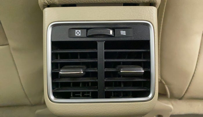 2019 Maruti Ciaz ALPHA 1.5 SHVS PETROL, Petrol, Manual, 49,126 km, Rear AC Vents
