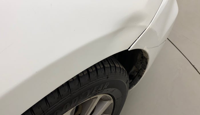 2019 Maruti Ciaz ALPHA 1.5 SHVS PETROL, Petrol, Manual, 49,126 km, Right fender - Slightly dented